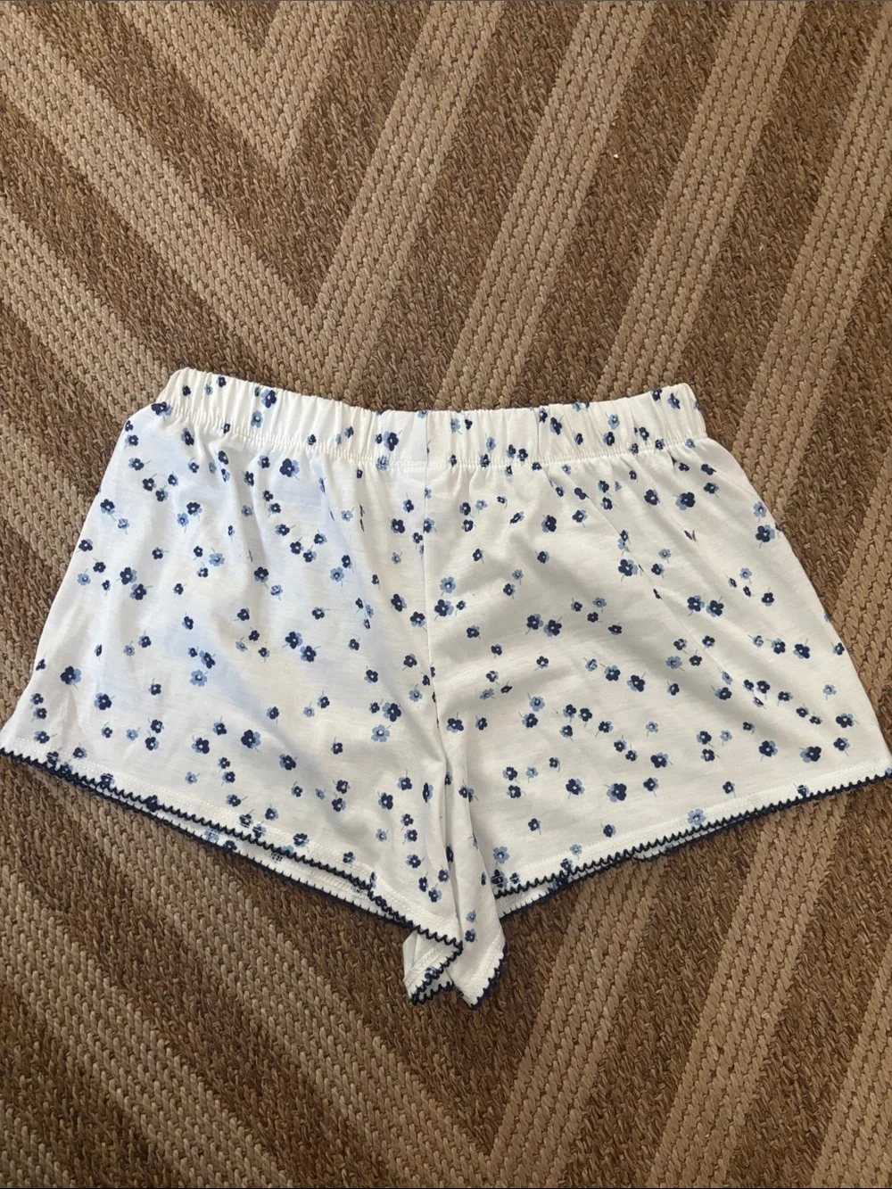 New Girls' Janie and Jack White and Blue Floral Tank Top & Shorts Pajama Set 10